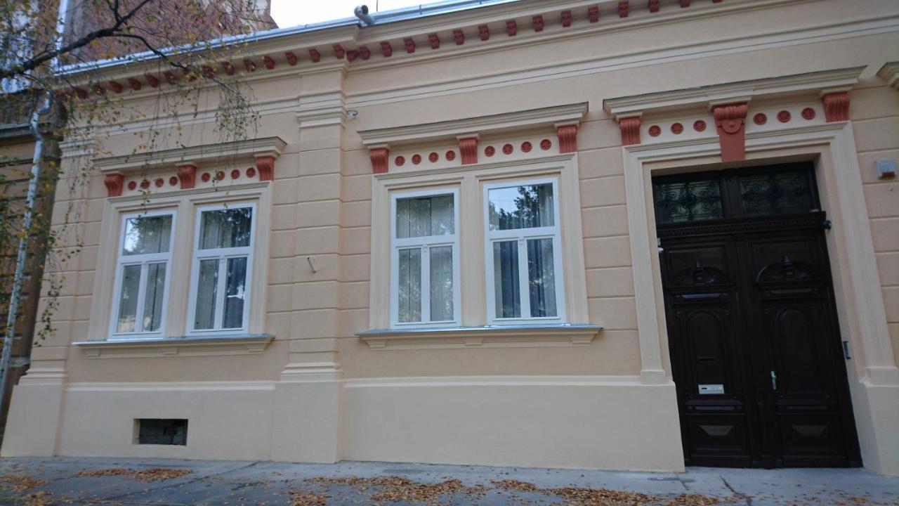Konzul -Top Apartment, Strict Center, Parking أوسييك المظهر الخارجي الصورة
